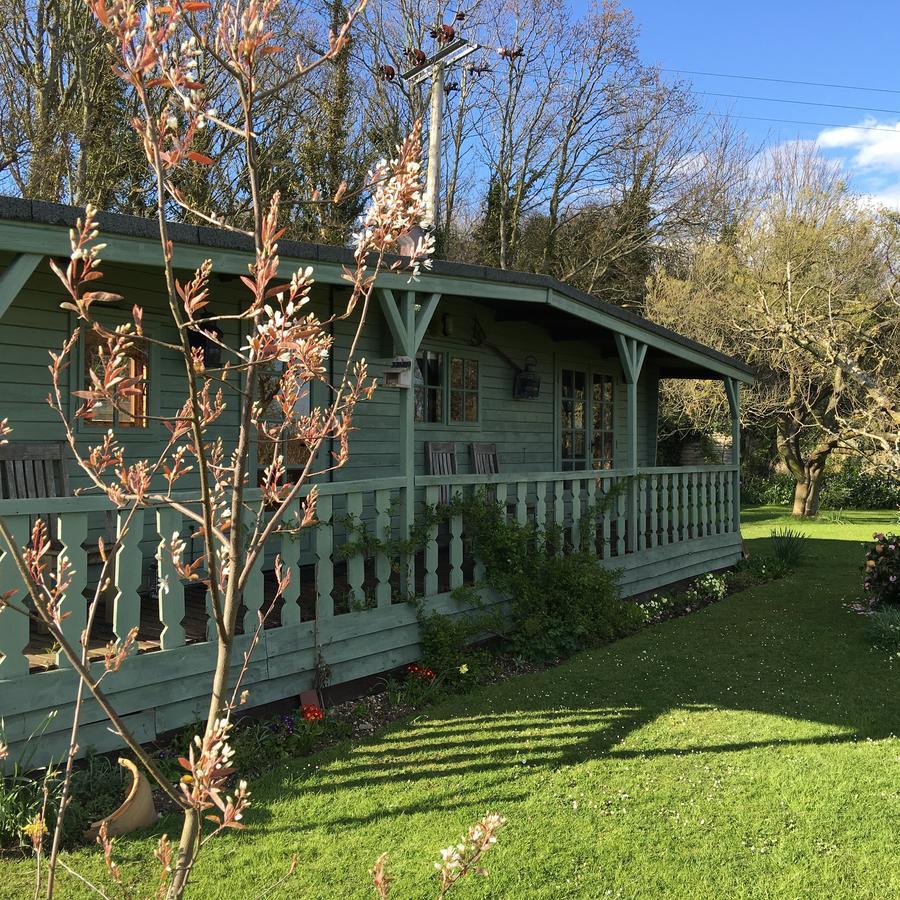 The Lodge On The Marsh Brading 외부 사진
